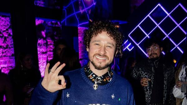 Retienen brevemente en Santo Domingo a Luisito Comunica