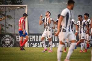 Intermedia: Santaní triunfa en casa y sale de la zona roja - Fútbol de Ascenso de Paraguay - ABC Color