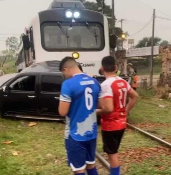 MILITARES QUISIERON IMPEDIR QUE LA PRENSA REALICE SU LABOR TRAS ACCIDENTE EN ITAPÚA