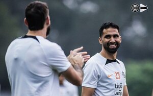 Versus / ¿Se viene el debut de Beto Espínola en Olimpia?