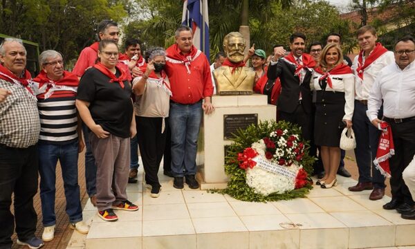 Fuertes discurso contra persecuciones de HC en aniversario del partido Colorado en CDE – Diario TNPRESS