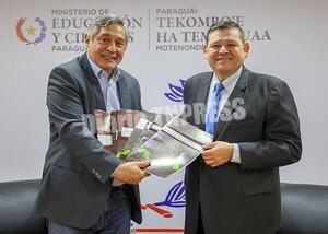Escuelas de Itakyry y Minga Guazú reciben títulos de propiedad, entregados por el Indert – Diario TNPRESS