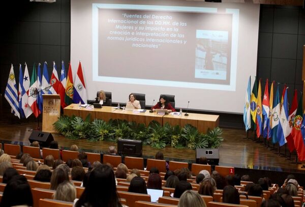 Unas 300 Magistradas de Iberoamérica debaten “Por Una Justicia de Género” - Judiciales.net