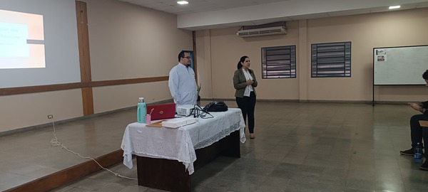 Promueven charla sobre trasplante de órganos en el Hospital Regional por el Día Nacional del Donante