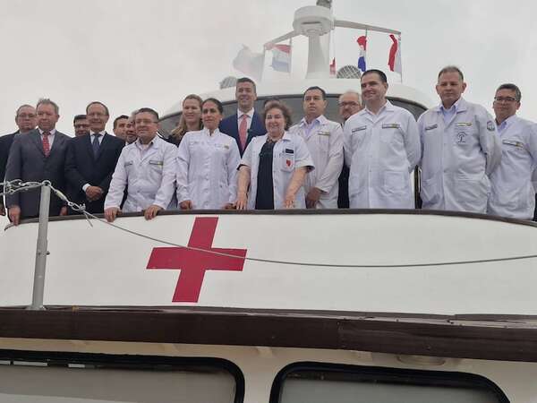 Santiago Peña presenta el primer buque hospital hidrográfico de la Armada Paraguaya - Nacionales - ABC Color