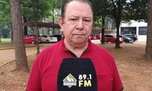 Padres denuncian monopolio en confección de atuendos y director de CPIM suspende olimpiadas