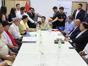 Baruja denuncia presión y acoso mediático de organización que exige control del 33% de proyectos de vivienda · Radio Monumental 1080 AM