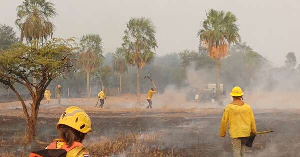 La Nación / Mi compañero es bombero: instan a empleadores a flexibilizar horarios de héroes de amarillo