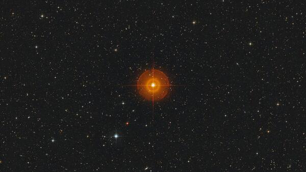 Astrónomos obtienen vídeo más detallado del gas burbujeante de superficie de una estrella