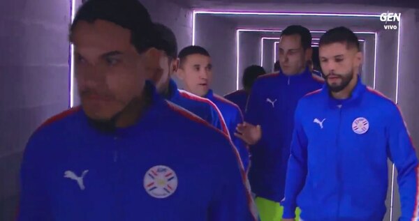Versus / Velázquez habló de su particular arenga ante Uruguay: "Me salió del alma"