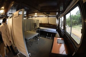 Yate presidencial se transformó en buque hospital