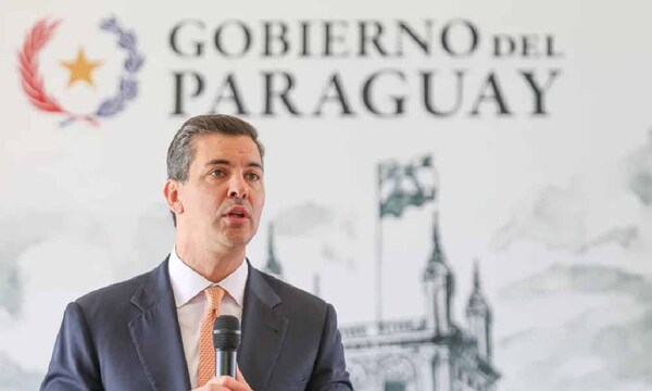 Santiago Peña busca modificar el Código laboral para generar 500.000 empleos – Prensa 5