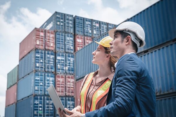 Balanza comercial registra superávit de USD 488 millones pese al descenso de exportaciones - MarketData