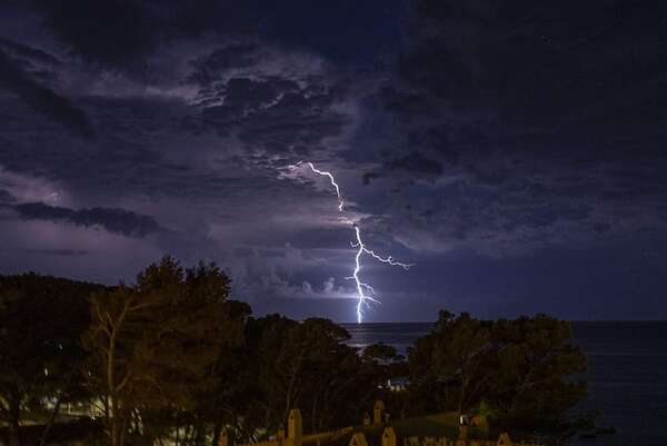 Amplían alerta por tormentas en cuatro departamentos para esta tarde - Clima - ABC Color