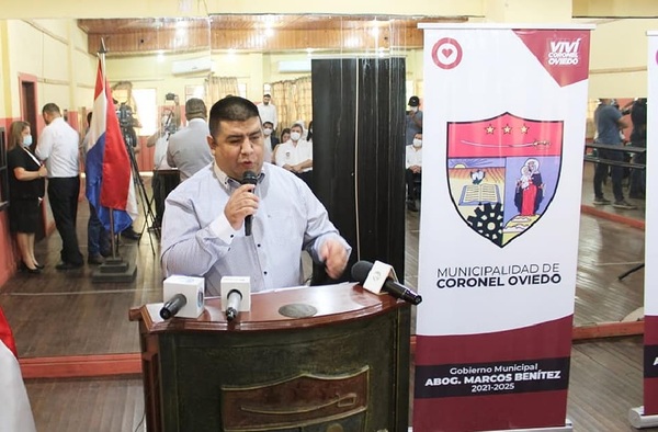 Conversatorio busca rescatar la historia de Coronel Oviedo para el libro "La antigua Ajos" - OviedoPress