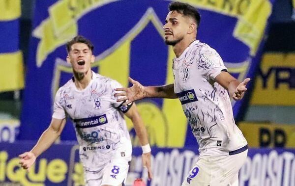 Triunfazo de 3-2 del Sportivo 2 de Mayo ante Sportivo Luqueño en el Feliciano Cáceres