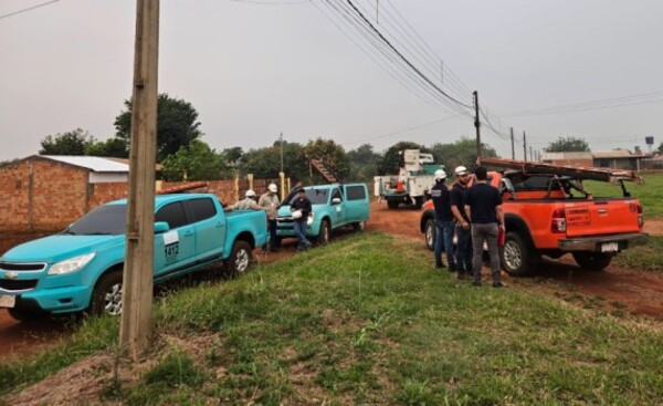 La ANDE realizó el corte de 138 conexiones directas en Km 12