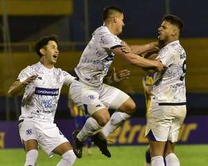 Torneo Clausura: Un Gallo de pelea - Fútbol - ABC Color