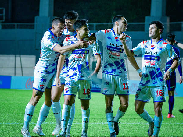 Olimpia pierde el invicto ante Nacional, que se mete en la pelea por el Clausura - Unicanal