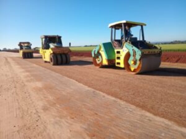 Acceso rural del Corredor Metropolitano del Este avanza a buen ritmo
