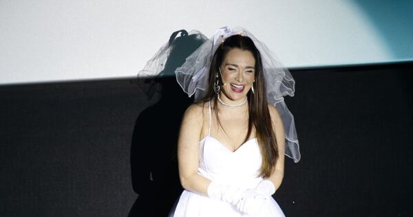 La Nación / Siguen las funciones de “Divorciadísima”, el nuevo éxito de Lali González