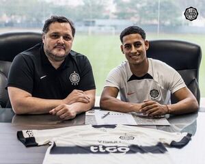Olimpia anunció la renovación de Hugo Benítez hasta el 2028 - Olimpia - ABC Color
