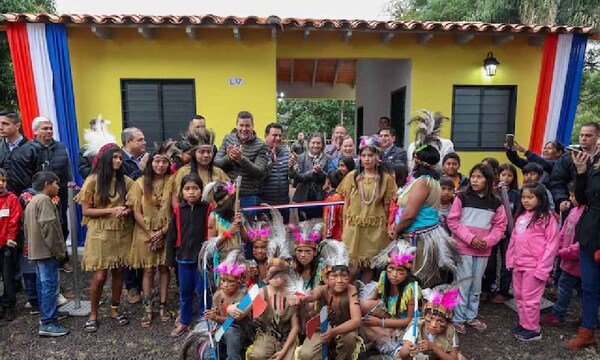 Entregan 130 viviendas a familias indígenas – Prensa 5