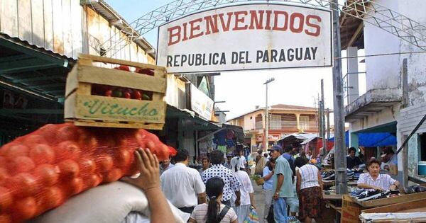 La Nación / El Estado debe “abrir la cancha” para facilitar formalización laboral, opina experto