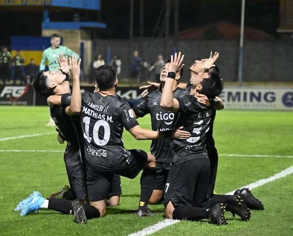 Tacuary vs. Guaraní: El aurinegro vuelve a ganar y escala en la clasificación - Fútbol - ABC Color