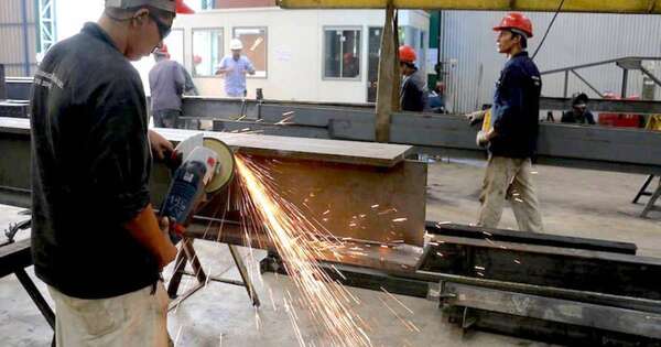 La Nación / Gobierno anuncia reunión con trabajadores para tratar cambios