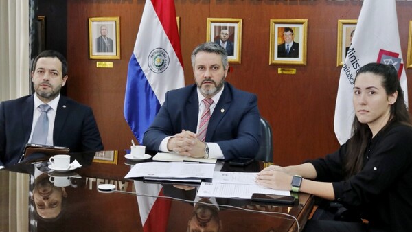 Colombia y Paraguay afinan su agenda para atrapar al que hizo matar a Pecci