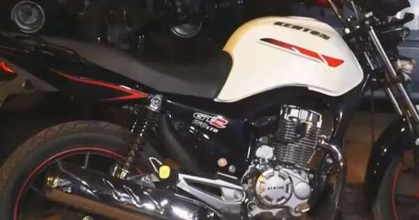 La Nación / Emboscaron y mataron a un militar para robarle la moto