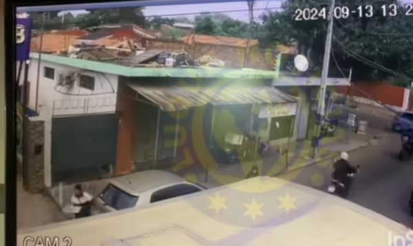 (VIDEO)Vendedor de sandwich se salvó de milagro