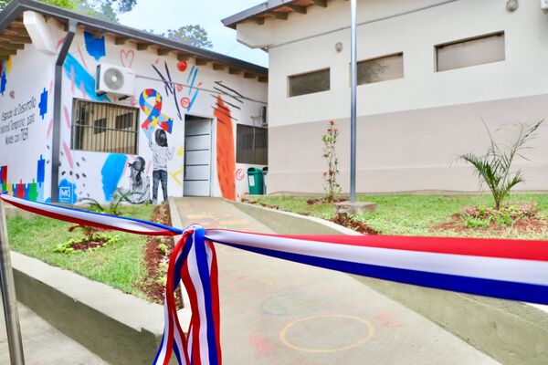 Alto Paraná inaugura primer espacio público de Desarrollo Infantil Temprano para niños con TEA - .::Agencia IP::.