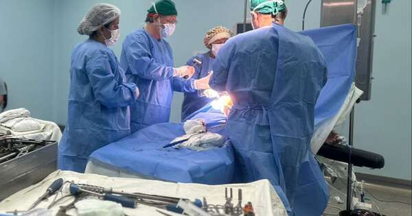 La Nación / IPS: realizaron primera cirugía de cadera con materiales de osteosíntesis en CDE