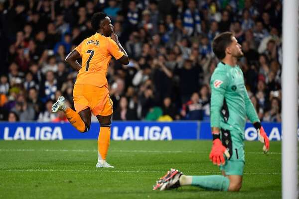 Vinicius y Mbappé, de penal, sacan de un apuro al Real Madrid - Fútbol Internacional - ABC Color