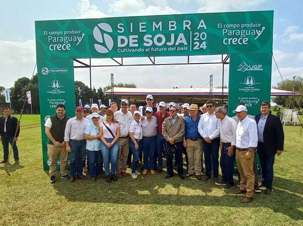 Itapúa: reclaman a Peña por caminos y apoyo a pequeños productores - Política - ABC Color