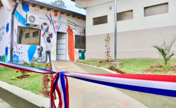 Inauguran primer espacio público para niños con TEA