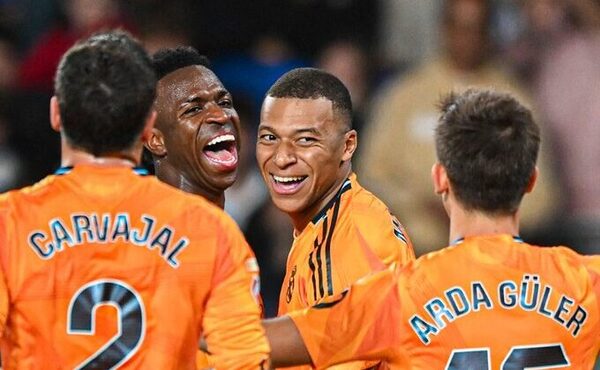 Versus / Real Madrid, aliado con los postes, gana con goles de Vinicius y Mbappé