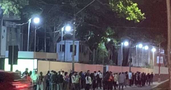La Nación / Jóvenes presentarán un proyecto para mejorar el transporte nocturno en Asunción