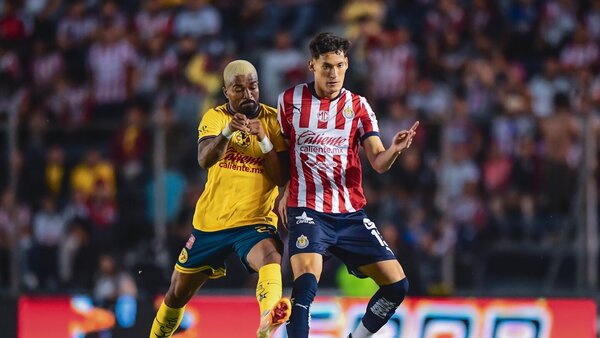 América derrota a Chivas en el clásico de México