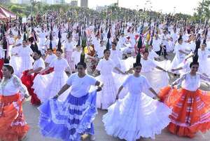 Desfile folclórico y botelleras llegarán al sur con “Tradiciones en movimiento” - Cultura - ABC Color