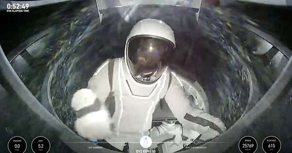 La Nación / Con rotundo éxito, SpaceX completó este domingo la histórica primera misión privada al espacio