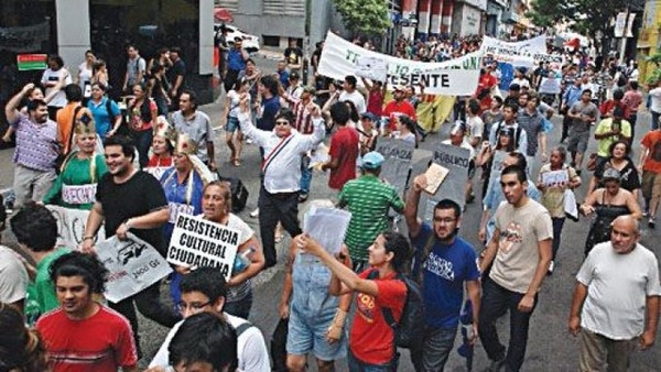 Sindicatos convocan movilización contra eliminación de estabilidad laboral - ADN Digital