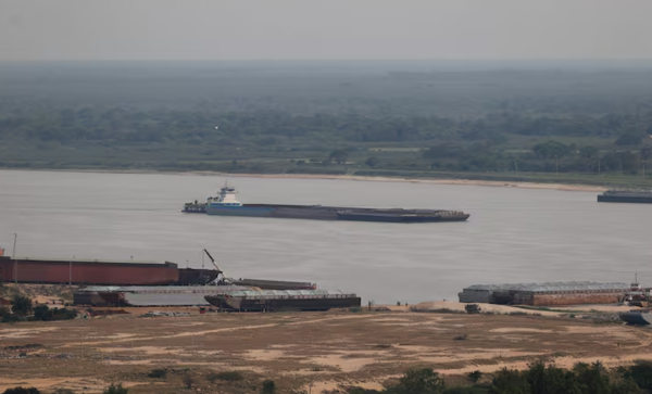 El Río Paraguay sigue bajando y registra el nivel más bajo de su historia