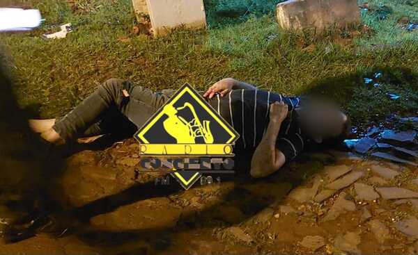 Adicto sufre lesiones tras descarga eléctrica y caída desde una columna de ANDE
