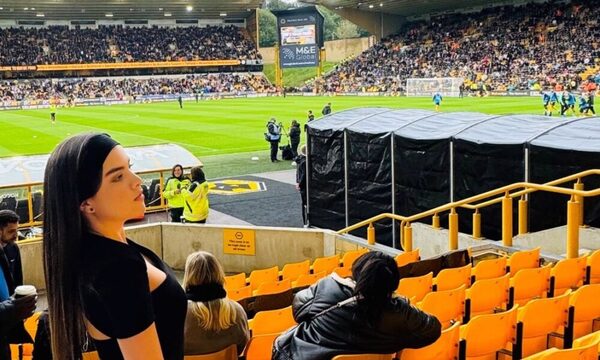 La ex Enciso está en Inglaterra, pero se fue a ver el partido entre equipos de otros paraguayos