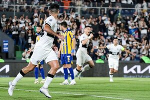 Olimpia reacciona y se consolida en la cima