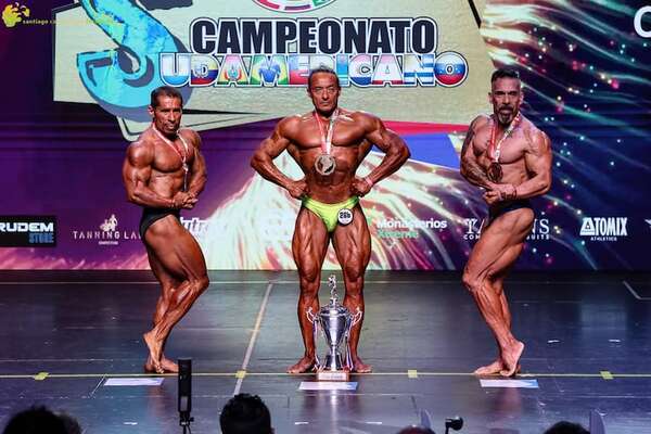 Compatriotas se lucen en el 49º Campeonato Sudamericano de Fisicoculturismo - Polideportivo - ABC Color