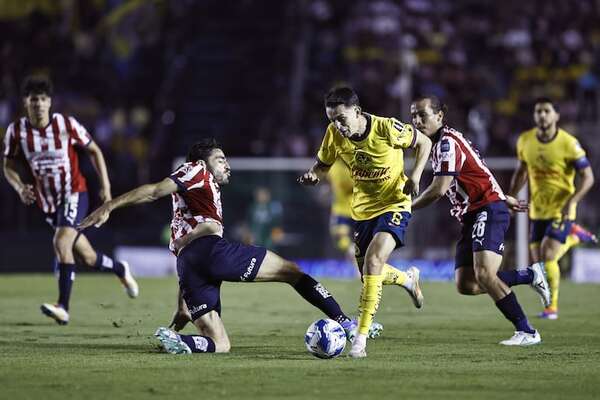 América gana el clásico ante Guadalajara y Cruz Azul sigue como líder - Fútbol Internacional - ABC Color